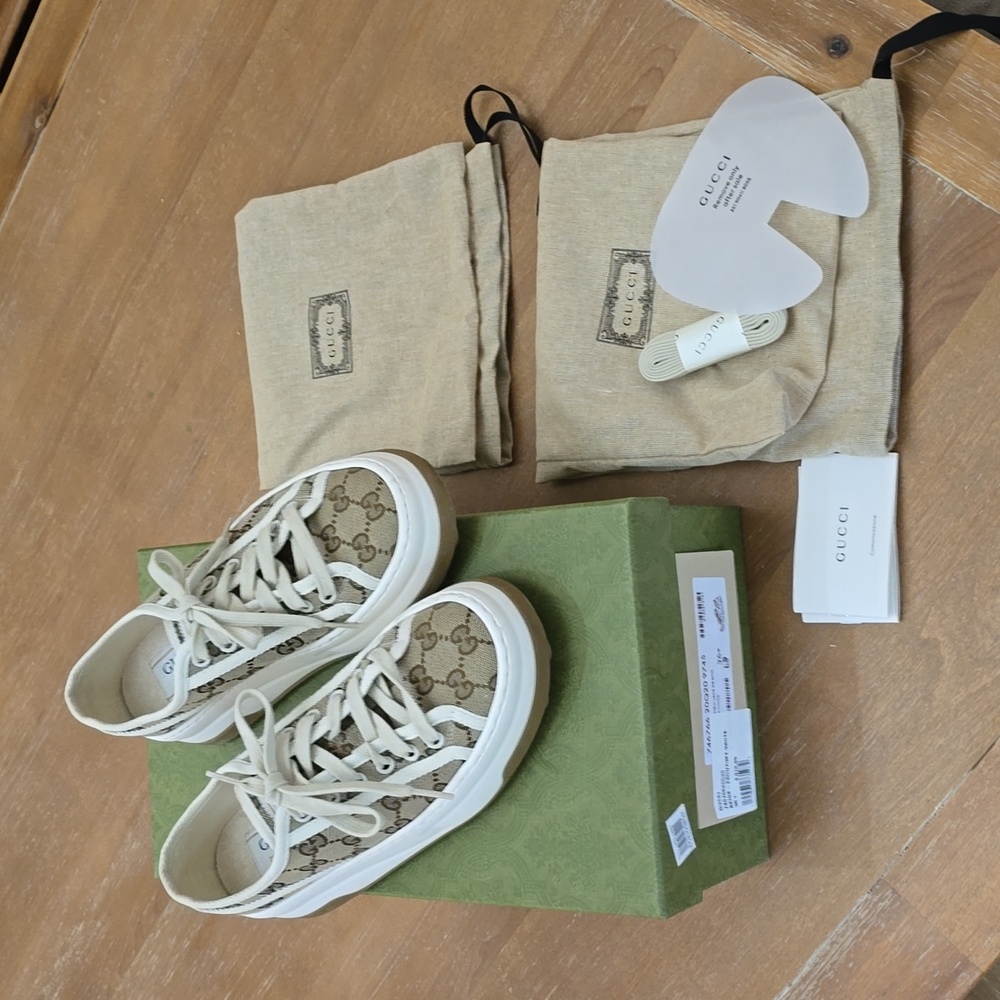 Gucci canvas platform sneakers
